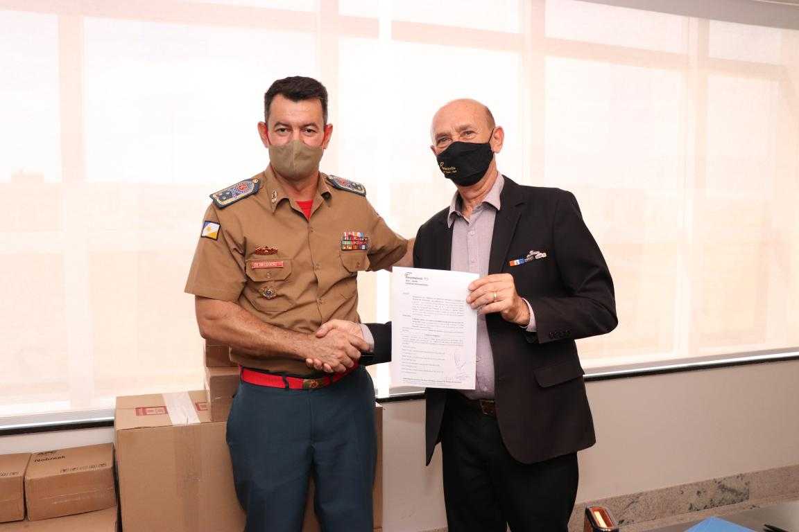 Fecomércio doou computadores que vão acelerar os atendimentos aos empresários do Estados