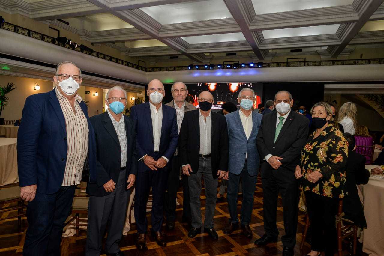 Presidente da CNC apresenta projeto ao prefeito do Rio