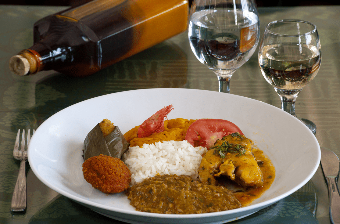 Pratos típicos são oferecidos no local