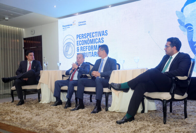 Fecomércio-BA debate perspectivas econômicas e impactos da reforma tributária