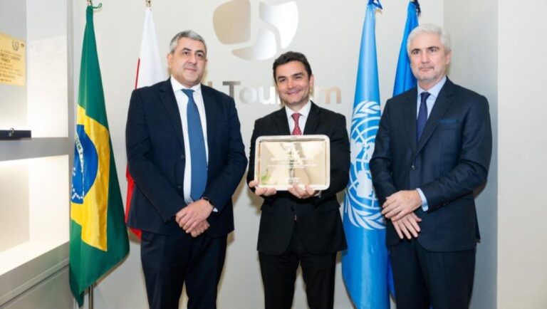 “Juntos, vamos transformar o turismo em uma força capaz de mudar o mundo”, afirma Celso Sabino ao assumir o Conselho Executivo da ONU Turismo
