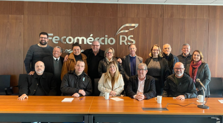 Fecomércio-RS promove oficina técnica sobre os impactos da Reforma Tributária no setor de Lavanderias