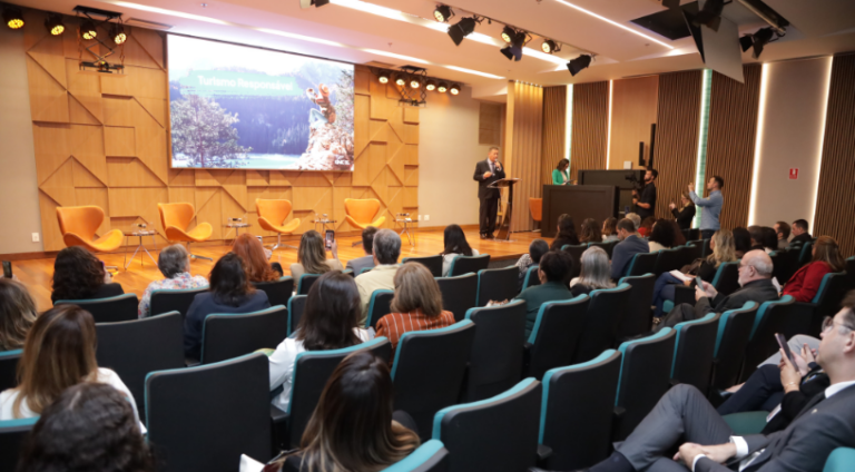 Foco em sustentabilidade e inclusão são destaques em seminário de turismo responsável na CNC