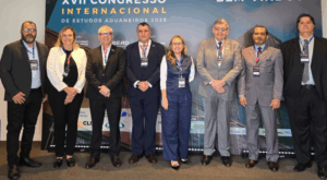 Feaduaneiros marca presença no XVII Congresso Internacional de Estudos Aduaneiros em Belo Horizonte