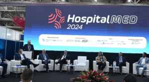 Senac-PE participa da HospitalMed 2025 com programação voltada à inovação em saúde