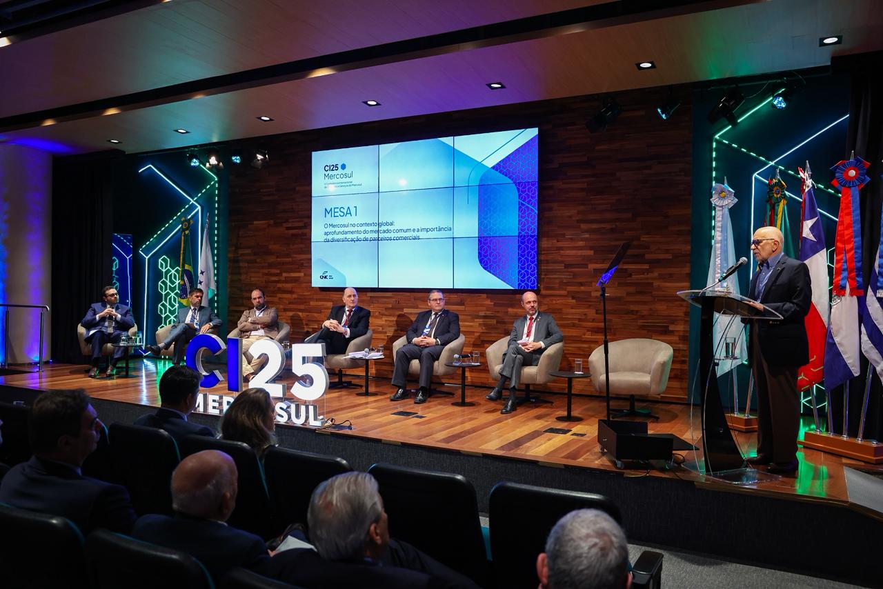 Mercosul é destaque na CI25: diplomatas discutem integração regional e acordos internacionais