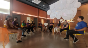 Sesc-SE realiza reunião com pais e jovens selecionados para festival em Pelotas