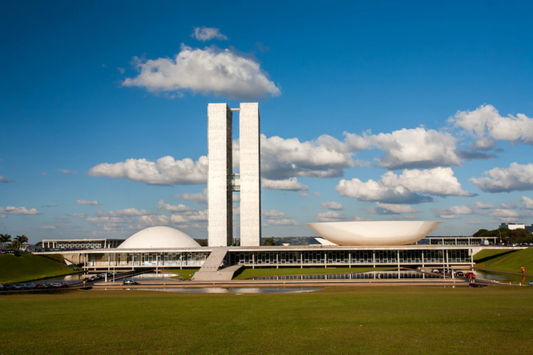 Atenta à retomada dos trabalhos no Congresso, CNC projeta desafios e oportunidades para 2026