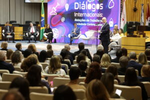 CNC participa de congresso internacional sobre relações de trabalho