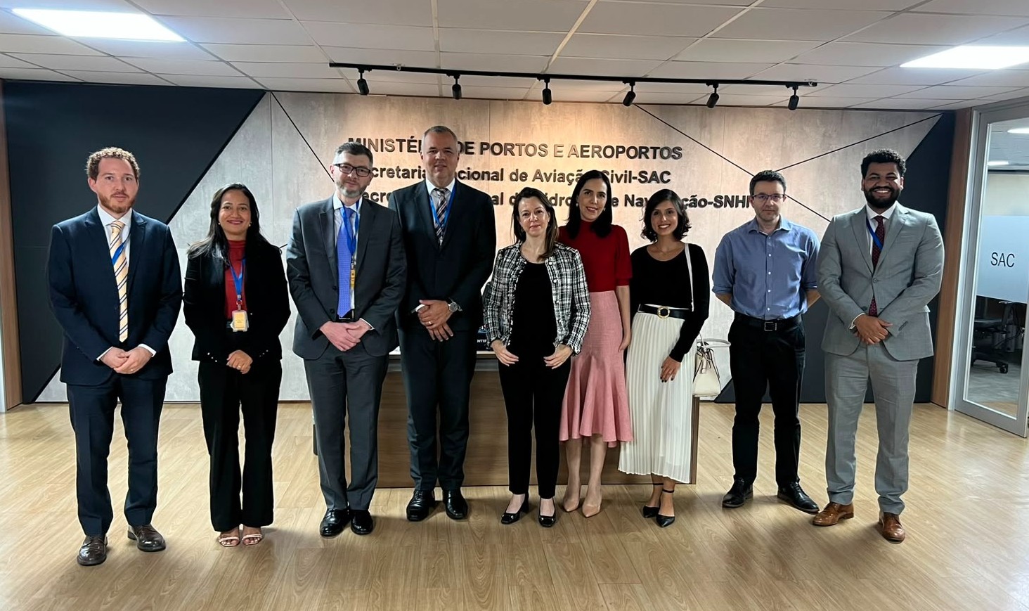 CNC discute redução de custos da aviação e fortalecimento da conectividade regional com o governo federal