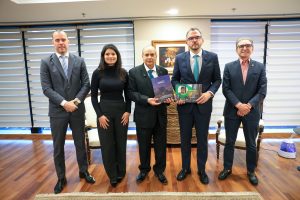 Tadros recebe ministro Tomé Franca e reforça apoio à Agenda Conectar Brasil