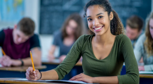 Senac-RJ lança 2ª edição de concurso de redação com prêmio para estudantes