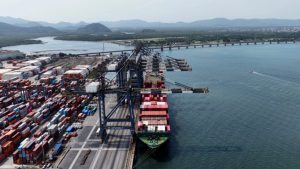 Medida provisória abre crédito de R$ 7 bilhões para exportadores afetados pelo tarifaço dos EUA