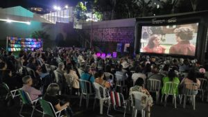 Cinema ao Ar Livre Sesc transforma sessões em experiências de memória e cultura com homenagem a Mazzaropi