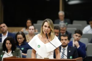 CNC participa de debate sobre trabalho em plataformas digitais no CNJ