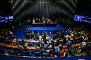 Após aprovação da PEC do fim da escala 6×1, CNC reforça crítica à condução do debate em período eleitoral