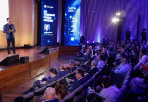 Microsoft defende qualificação e transformação organizacional para ampliar ganhos com IA no Tech Day 2026