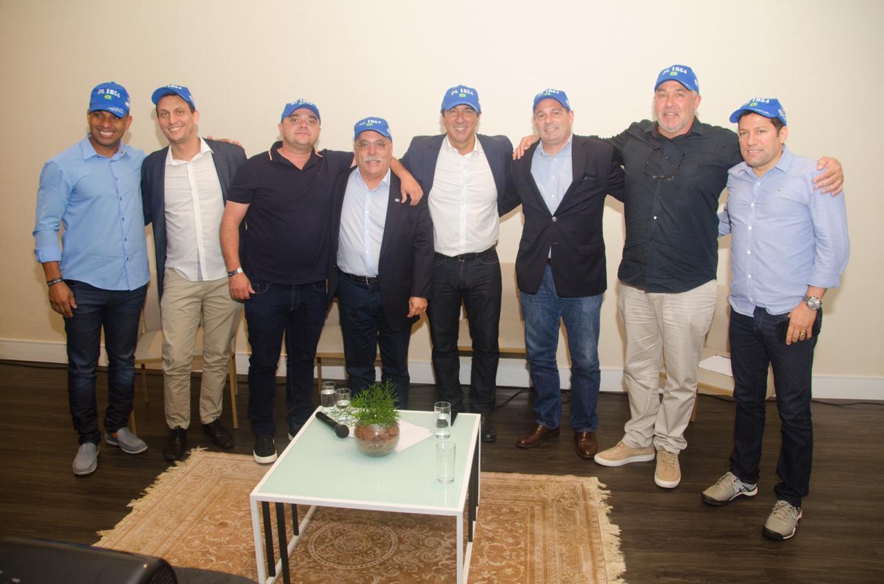 Empresários se reúnem para discutir PL