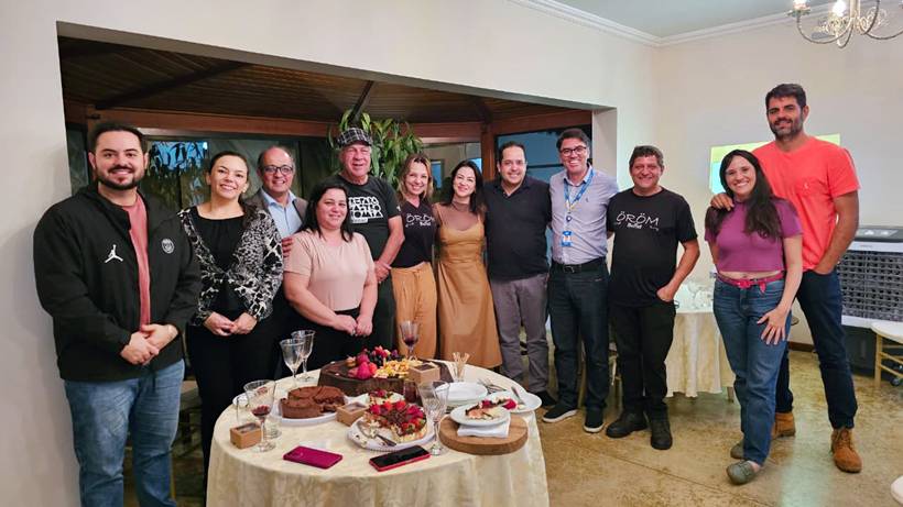Empresários participam de oficina de 'Boas Práticas e Vendas', promovida pelo SINDIPA e SEBRAE