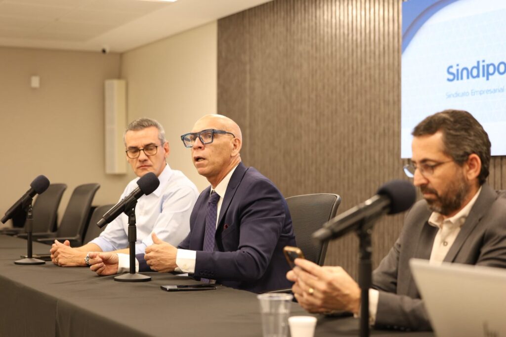 Sindiposto e Secretaria da Economia discutem integração obrigatória de meios de pagamento em Goiás