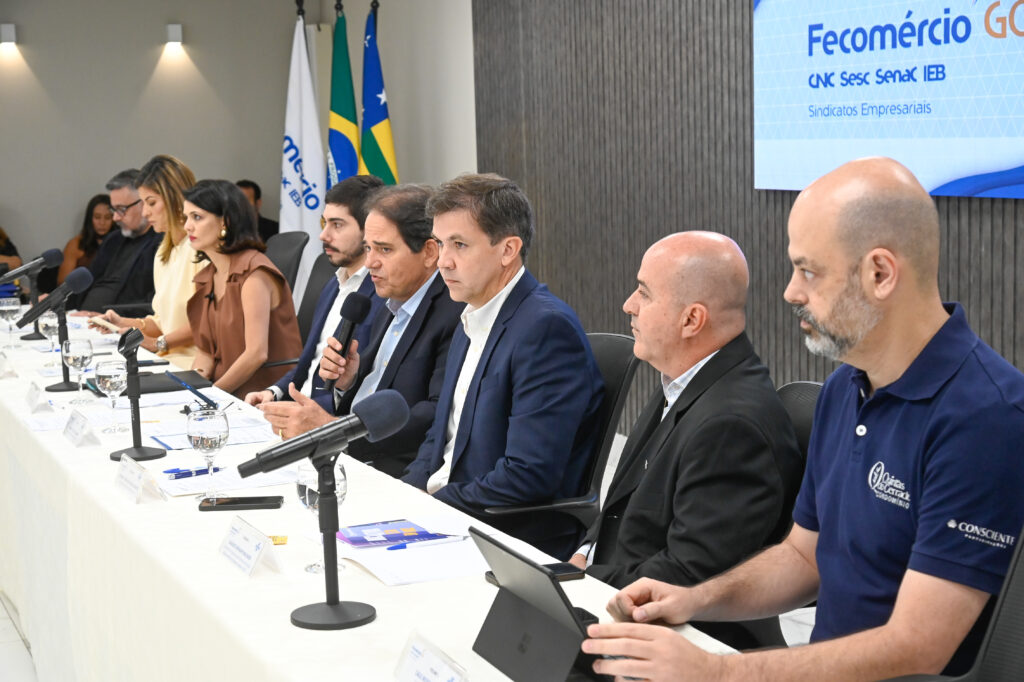 Fecomércio-GO e Sebrae Goiás discutem tendências do varejo após NRF 2026 com empresários locais