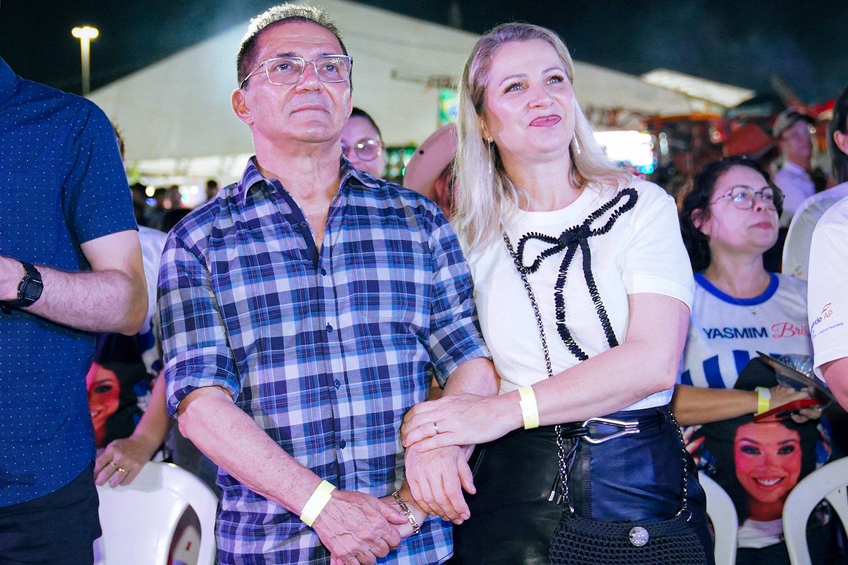 yasmim-brito-conquista-o-t-tulo-de-princesa-da-expofeira-2025